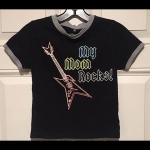 My Mom Rocks! Boys Shirt Sz 7 NWOT